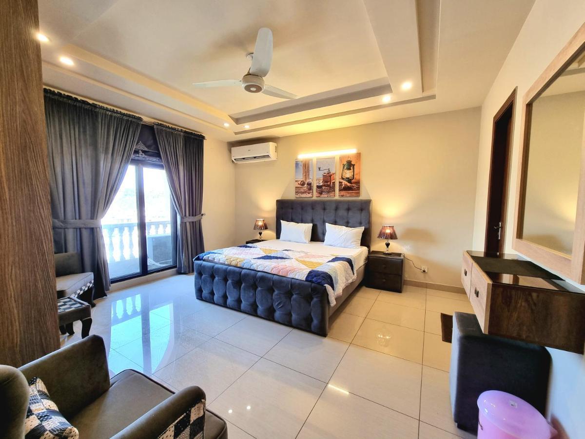 Executive 3 Bedrooms Apartment In Bahria Town Rawalpindi Bagian luar foto