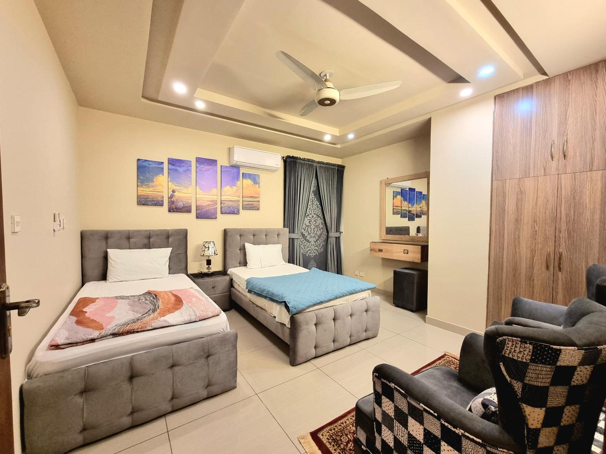 Executive 3 Bedrooms Apartment In Bahria Town Rawalpindi Bagian luar foto