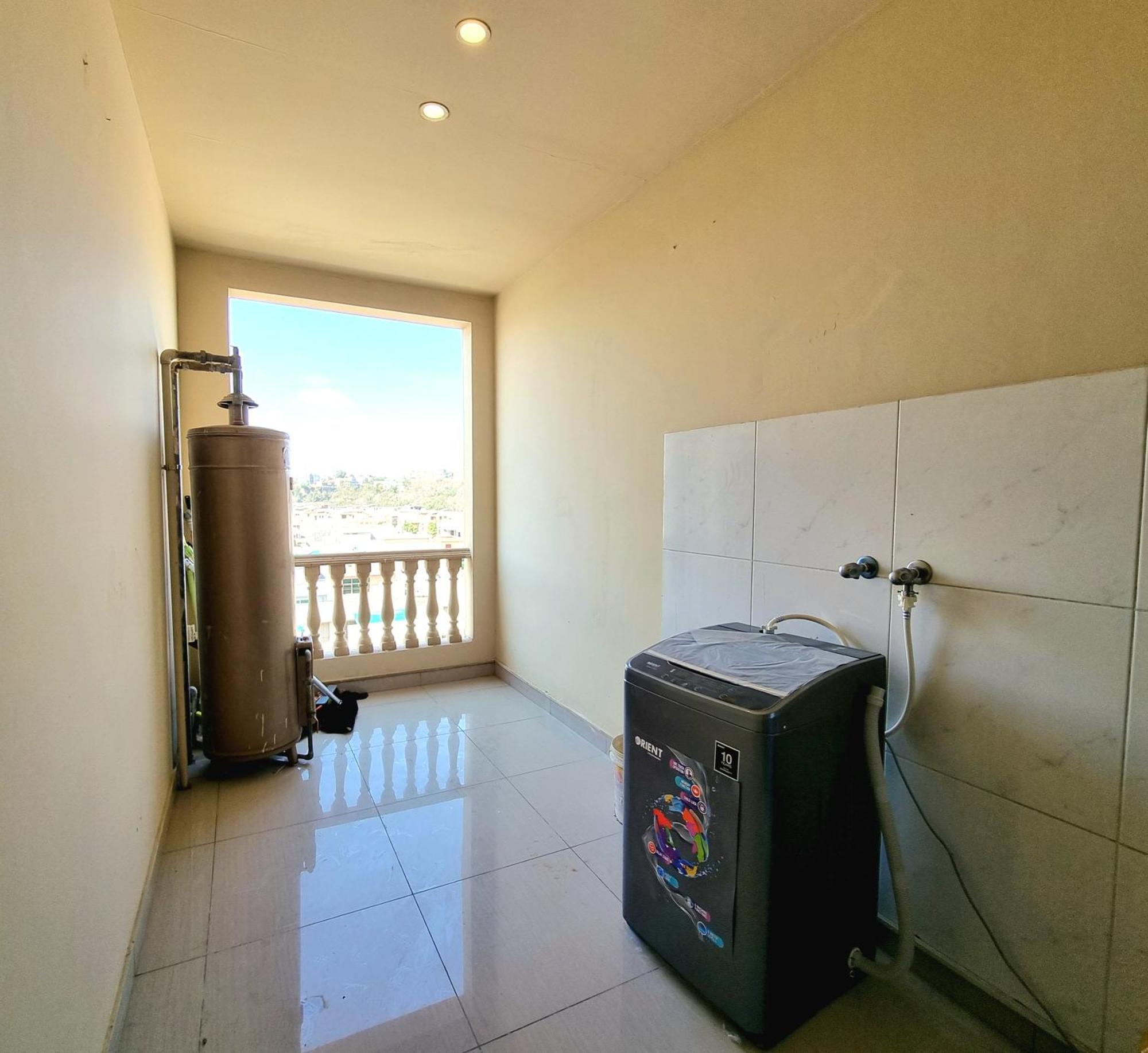 Executive 3 Bedrooms Apartment In Bahria Town Rawalpindi Bagian luar foto